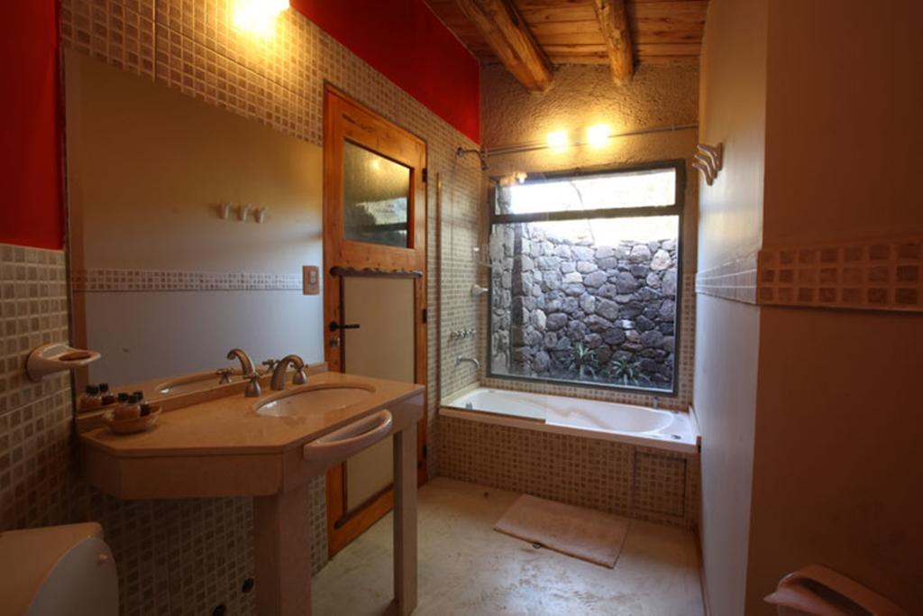 La Pilar Petit Chalets سان رافاييل الغرفة الصورة